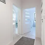 Apartment Mye - Okrzei *